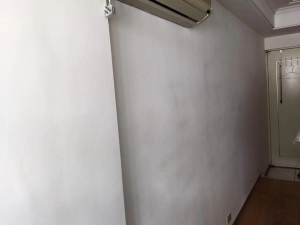 台中室內設計，撕除舊壁紙後粉刷牆面