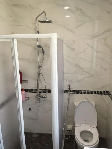 台中浴室翻修，淋浴乾溼分離設計